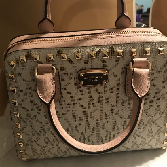 Michael Kors Handbags - Michael Kors